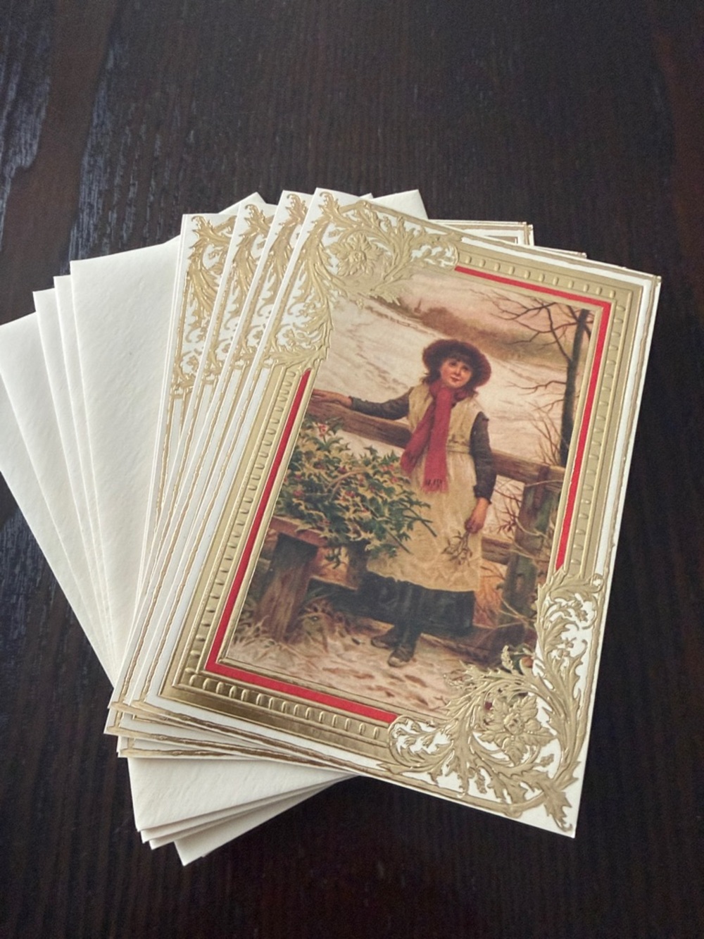 Vintage-Style 5 Holiday Greeting Cards with Gold Trim - Cream and Red